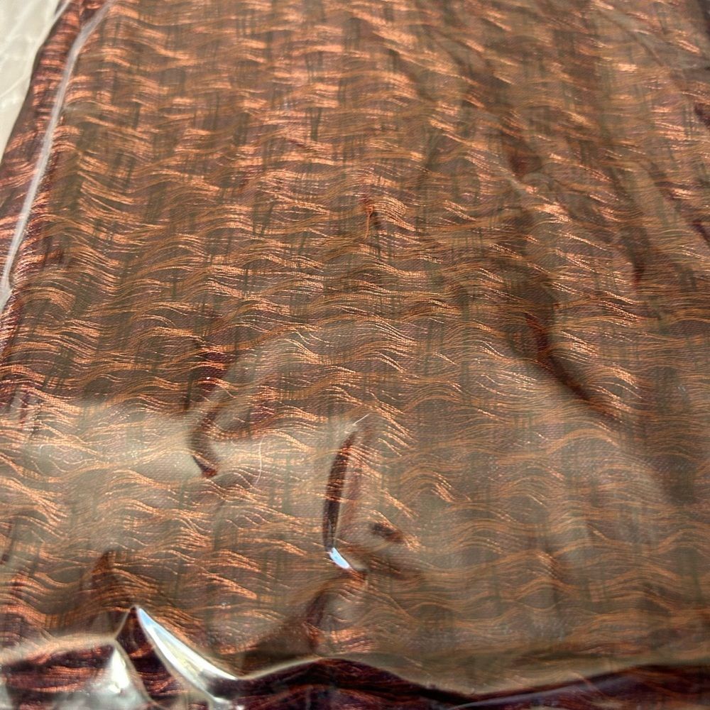 Table Runner - Picture 8 of 9